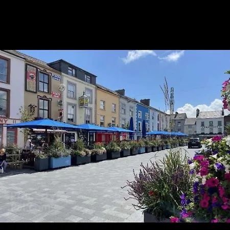 Kwatera prywatna Catherines Place By The Sea *