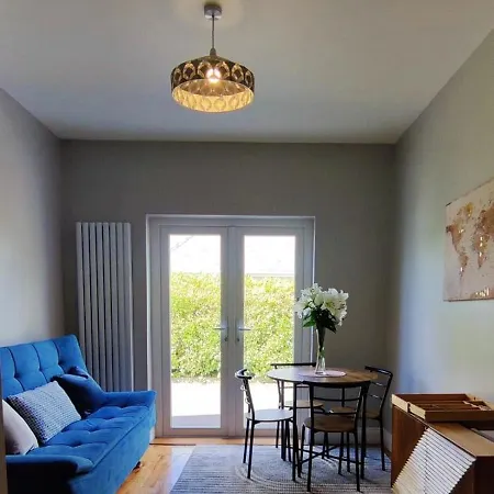 Catherines Place By The Sea بيت ضيافة *